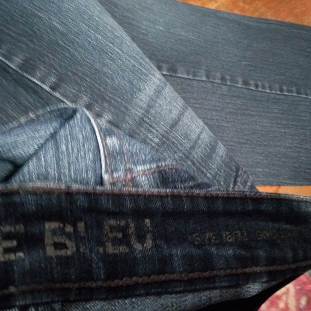 Code Bleu Jeans - Picture 6 of 7